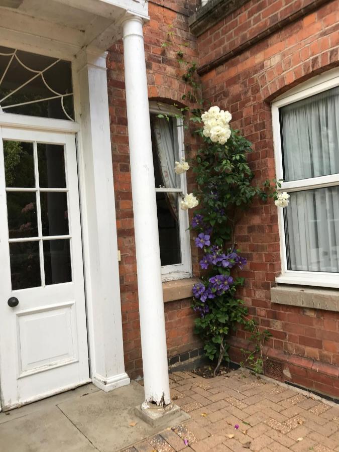 Coundon Lodge Coventry Exterior photo